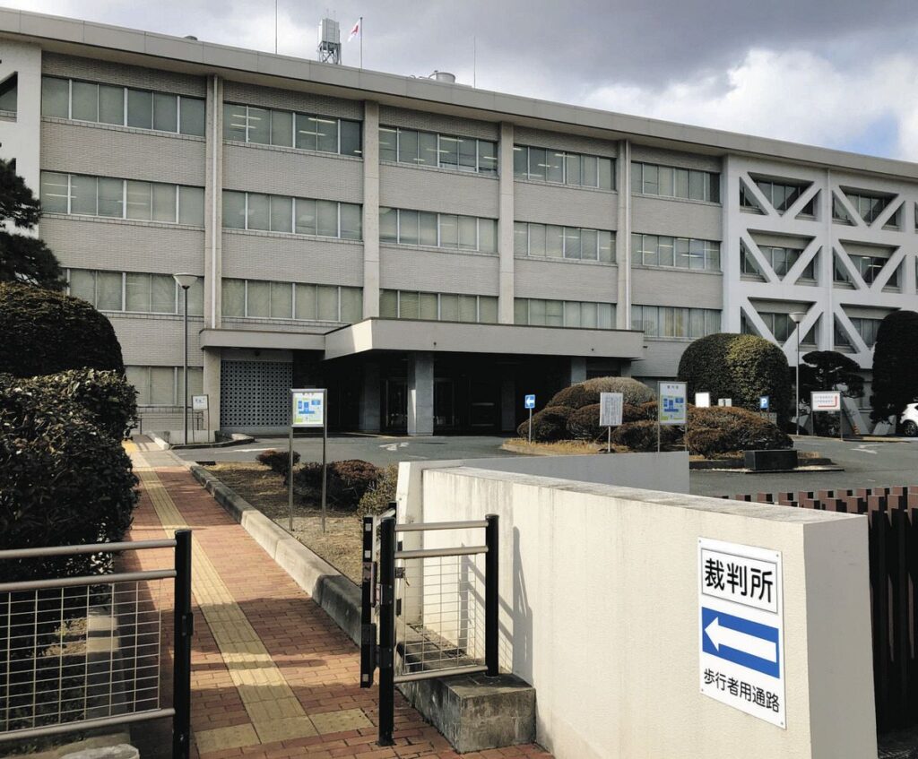 【社会】「一度暴力団になれば、一般人には戻れないのか」　銀行口座開設を拒まれた元組員の訴え、棄却の理由は